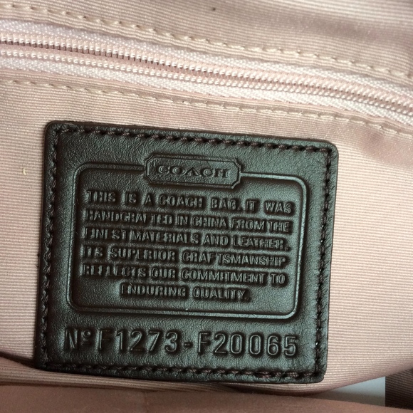 Coach Peyton Brown Patent Satchel Camel Leather Trim NEW - Picture 2 of 7